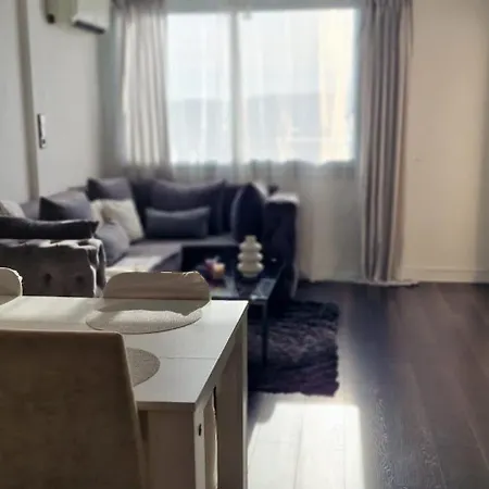 Apartament Close To